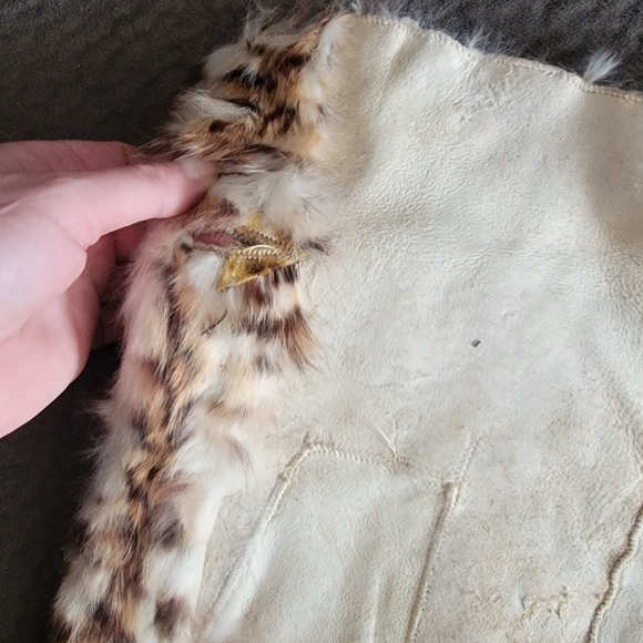 Animal Print Fur Piece for Projects - Picture 2 of 9